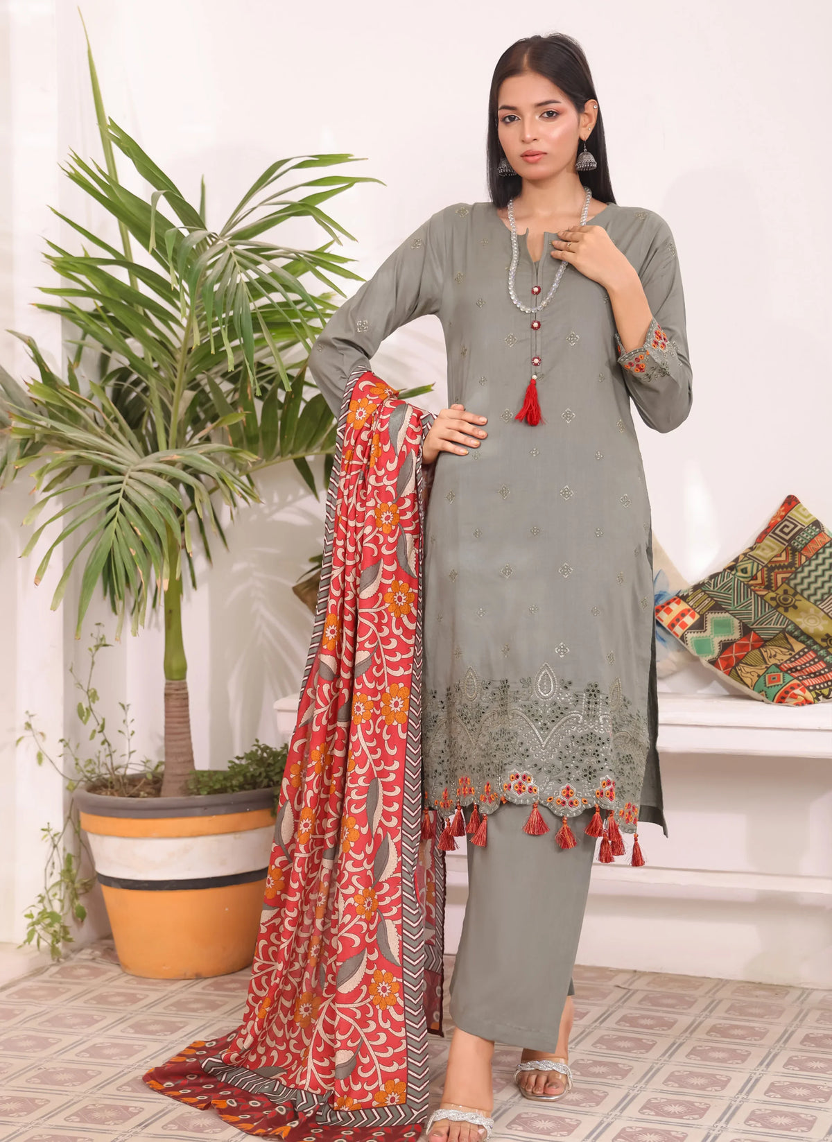 Luxury Embroidered Chicken Kari 3-Piece