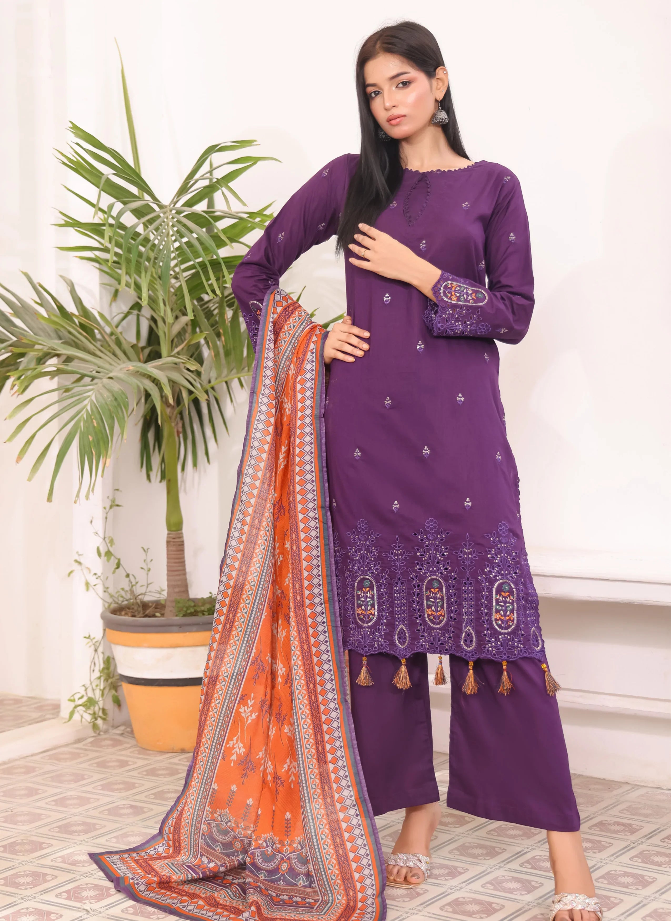 Luxury Embroidered Chicken Kari 3-Piece