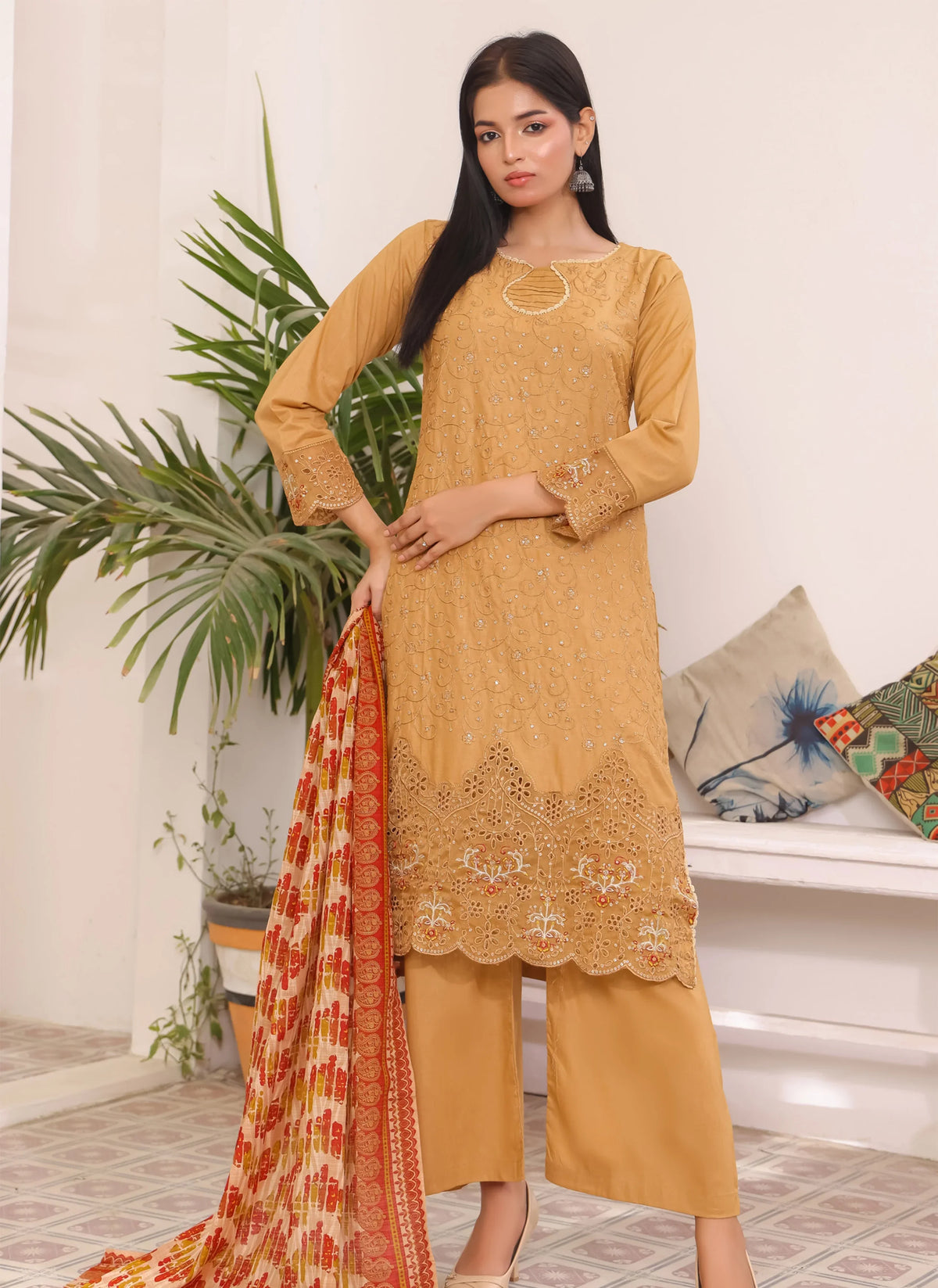 Luxury Embroidered Chicken Kari 3-Piece